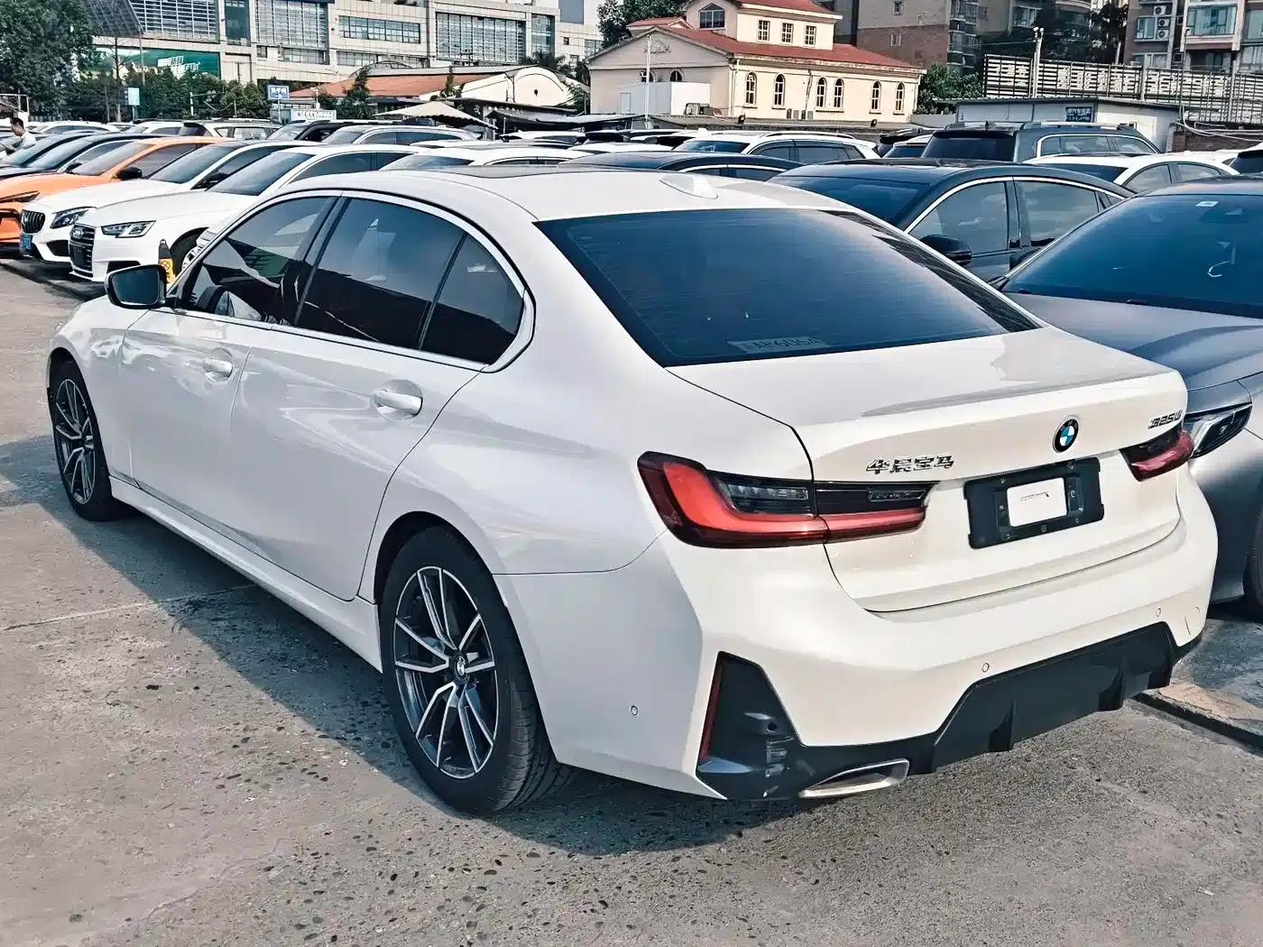2023 BMW 3 Series 325Li M Sport Package — миниатюра 16