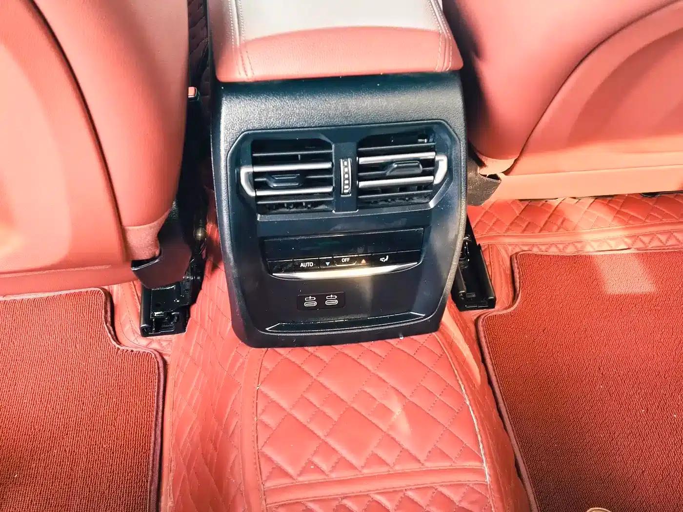 2023 BMW 3 Series 325Li M Sport Package — миниатюра 10