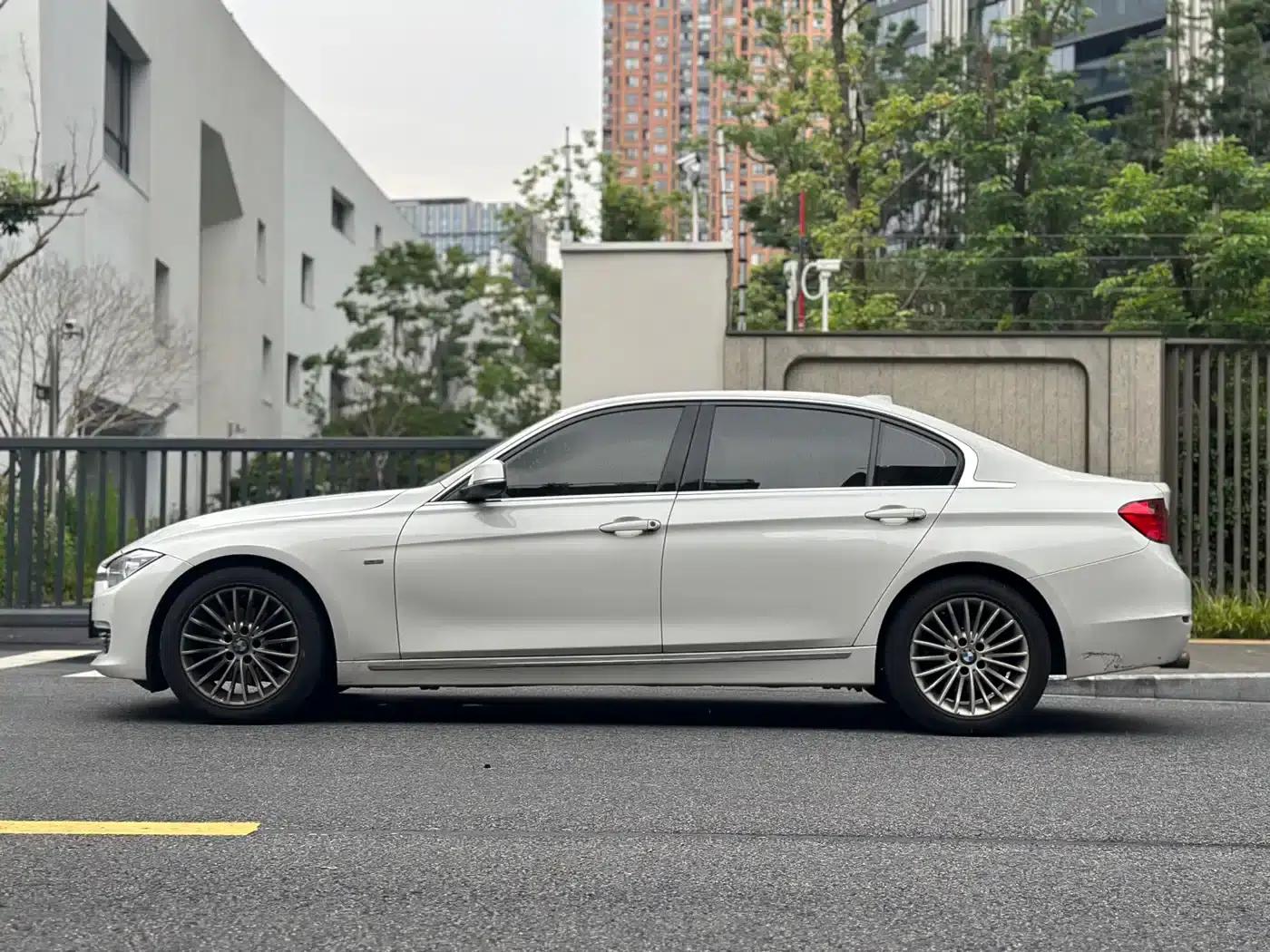 BMW 3 Series 2015 320Li Luxury Design Package — миниатюра 8