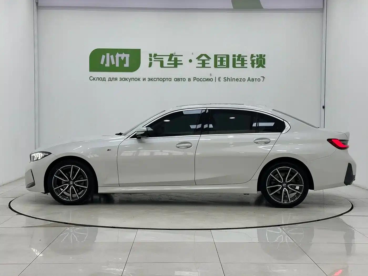 2023 BMW 3 Series 320Li M Sport Package — миниатюра 5