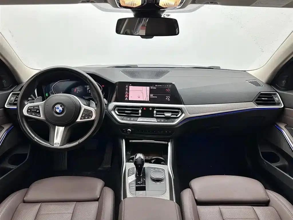 2021 BMW 3 Series 325Li M Sport Shadow Edition — миниатюра 10