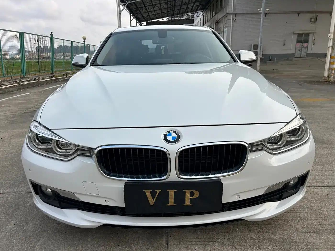 2017 BMW 3 Series 320Li Fashion Edition — миниатюра 2