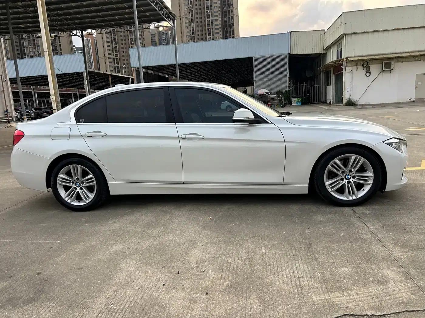 2017 BMW 3 Series 320Li Fashion Edition — миниатюра 4