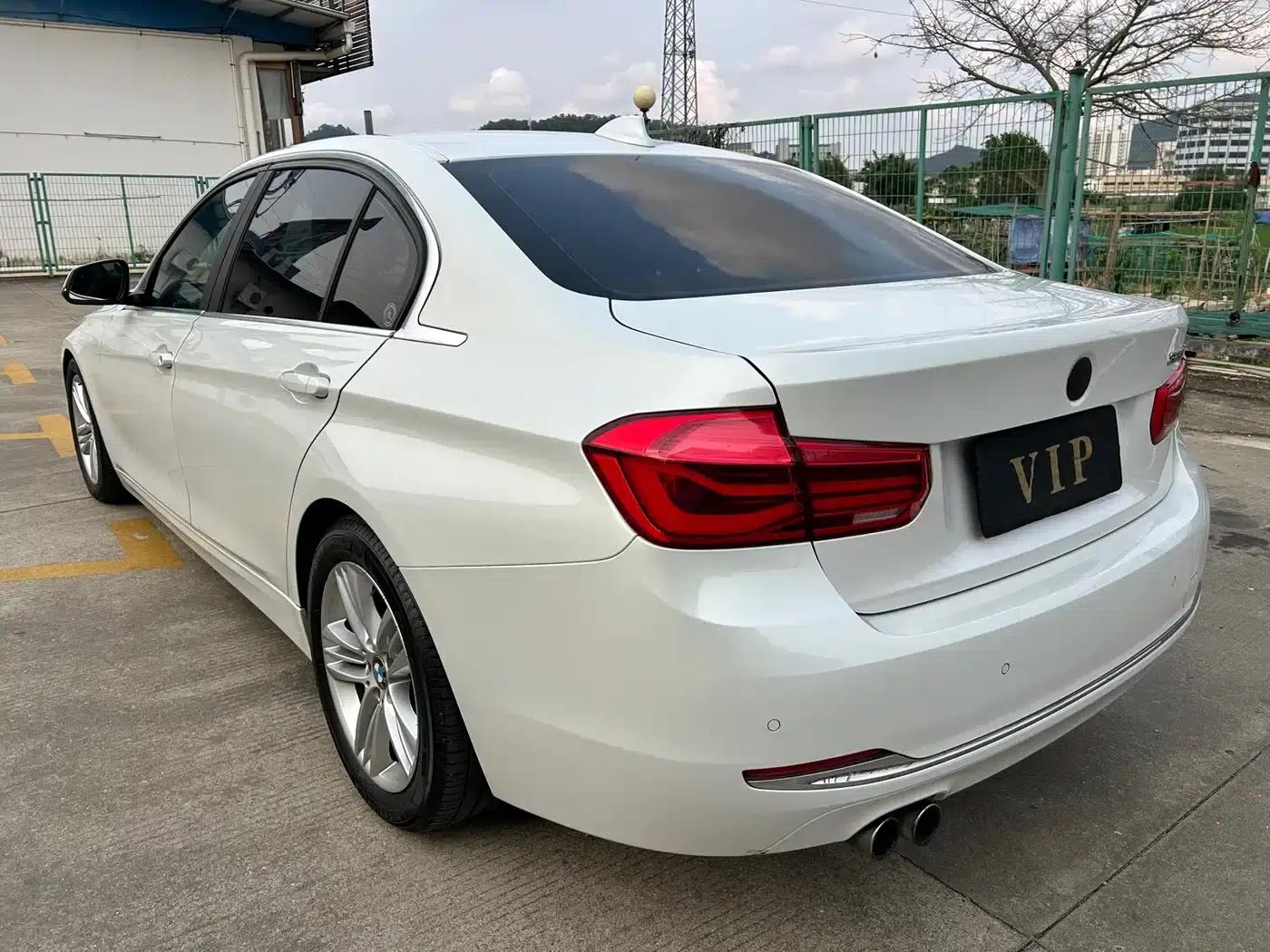 2017 BMW 3 Series 320Li Fashion Edition — миниатюра 6