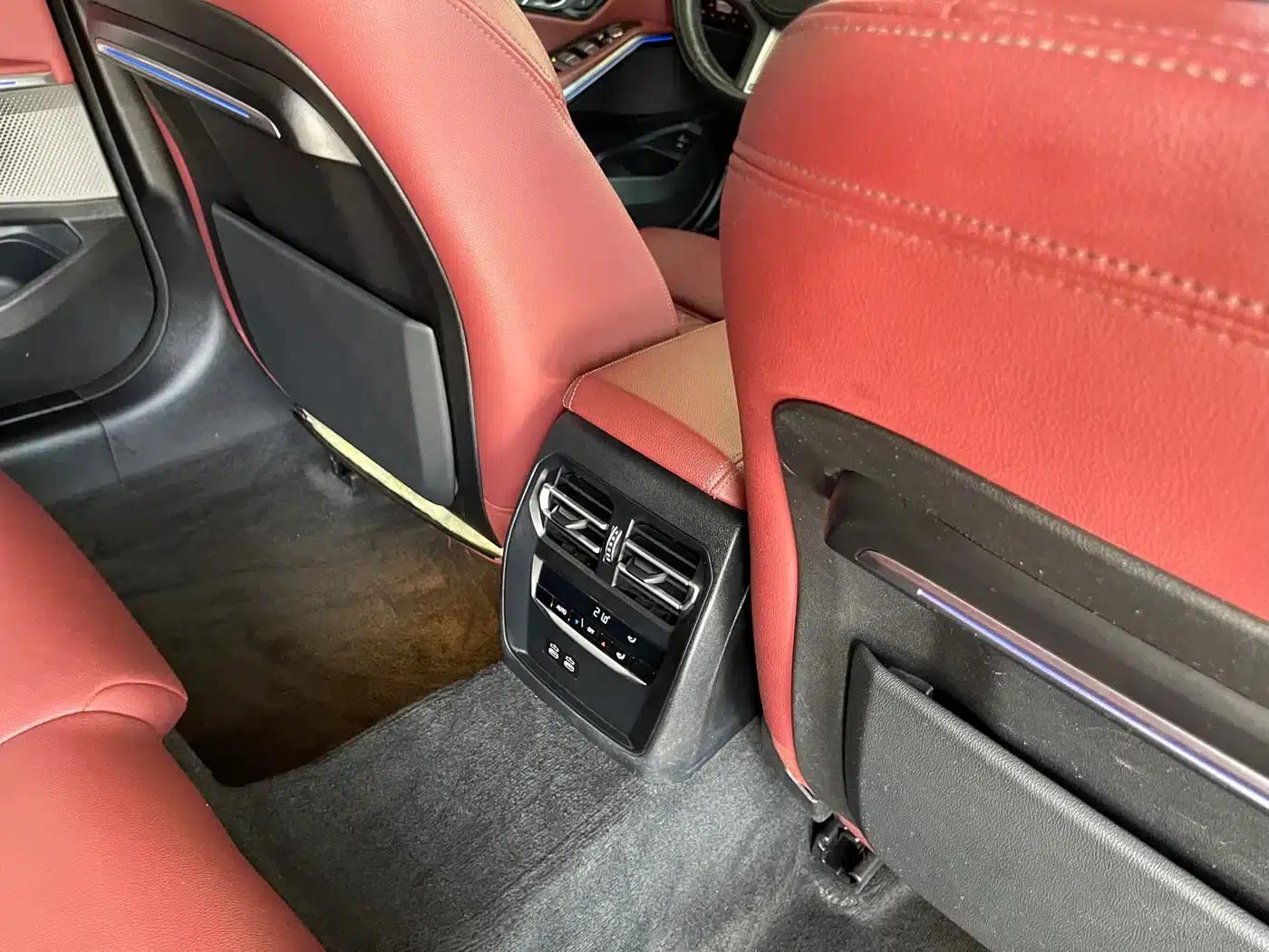 2022 BMW 3 Series 325i M Sport Package — миниатюра 21