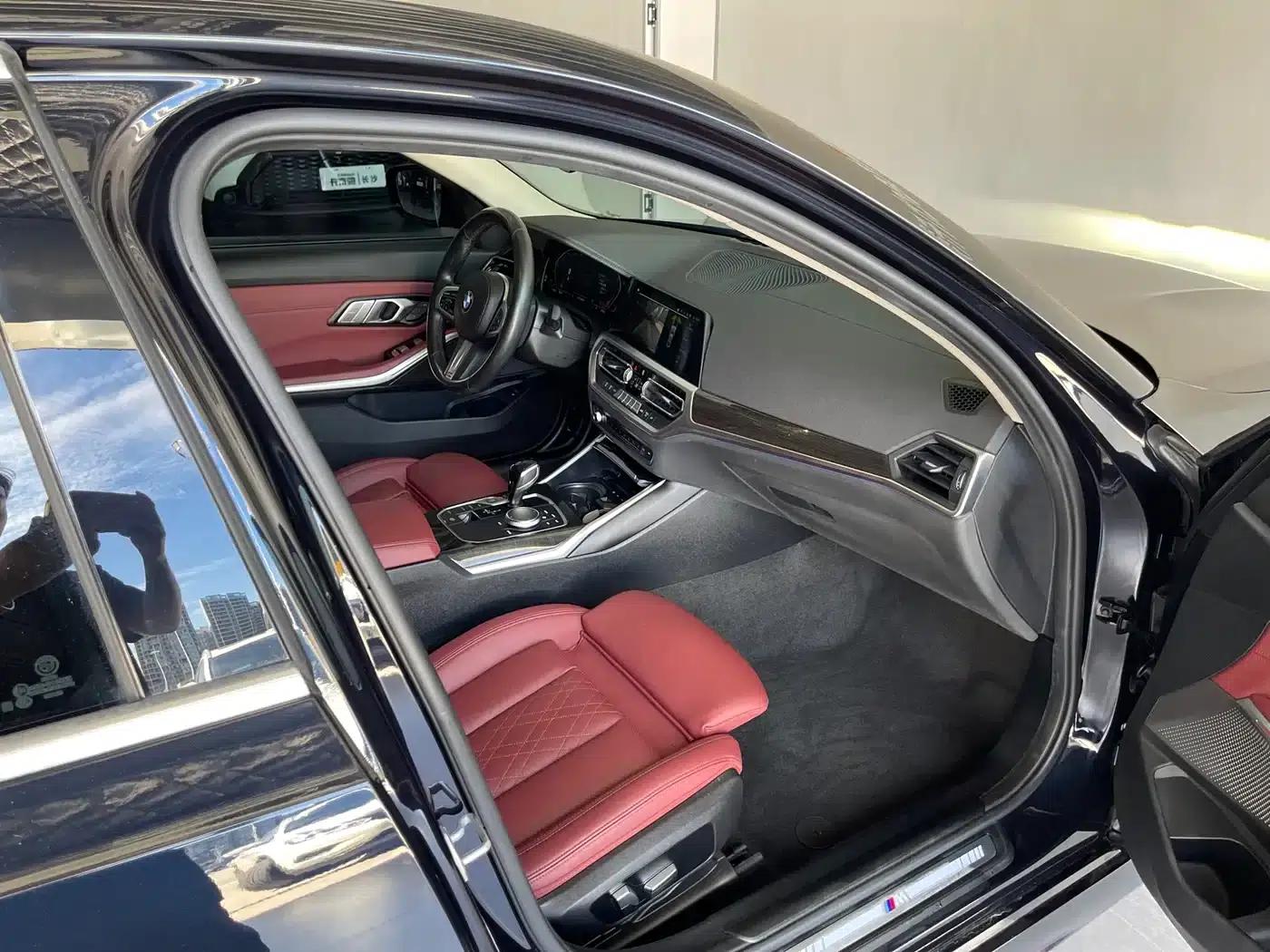 2022 BMW 3 Series 325i M Sport Package — миниатюра 23