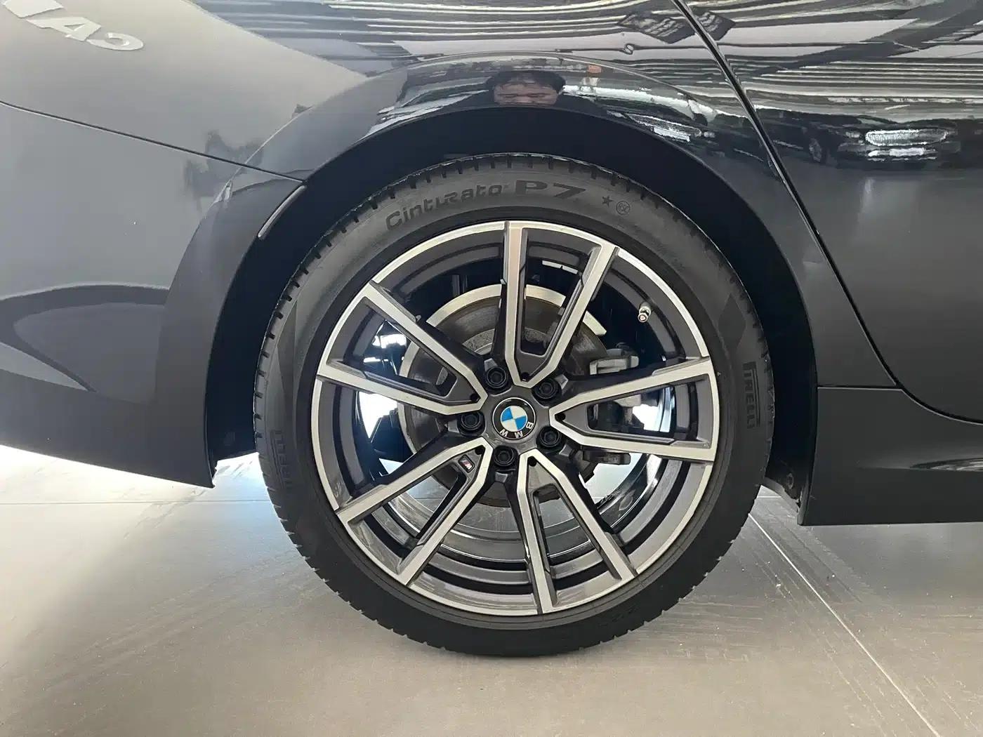 2022 BMW 3 Series 325i M Sport Package — миниатюра 30