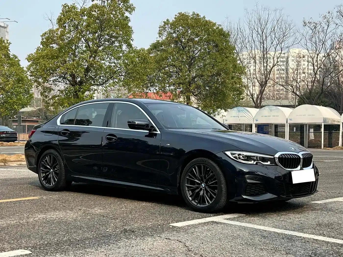 2022 BMW 3 Series 325Li M Sport Package — миниатюра 3