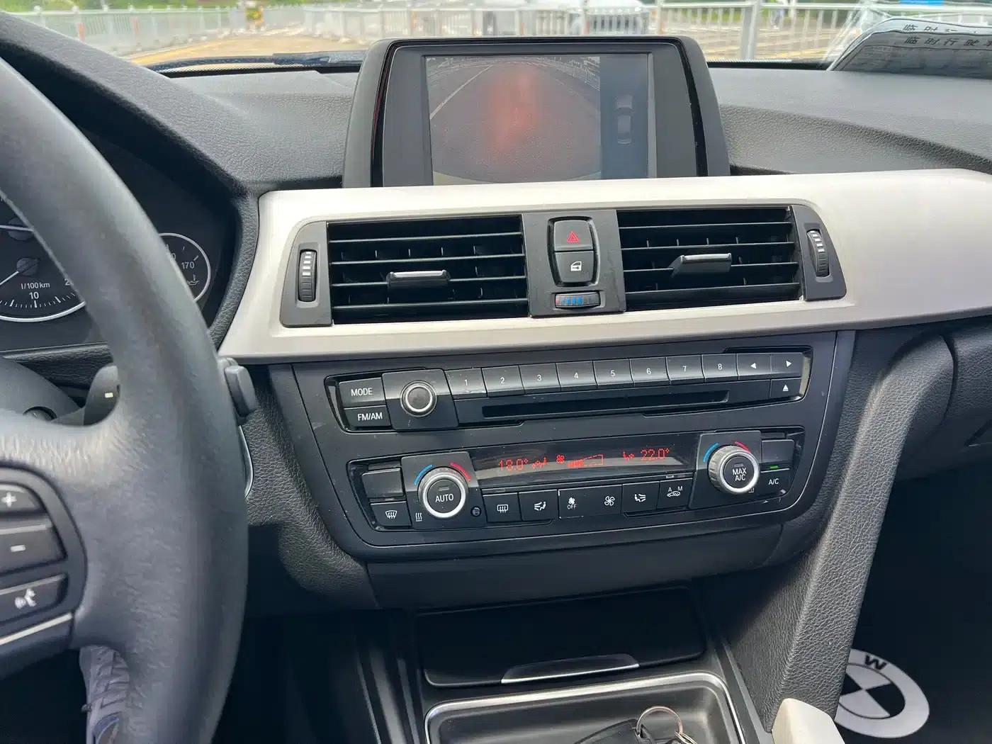 BMW 3 Series 2014 320Li Fashion Edition — миниатюра 5