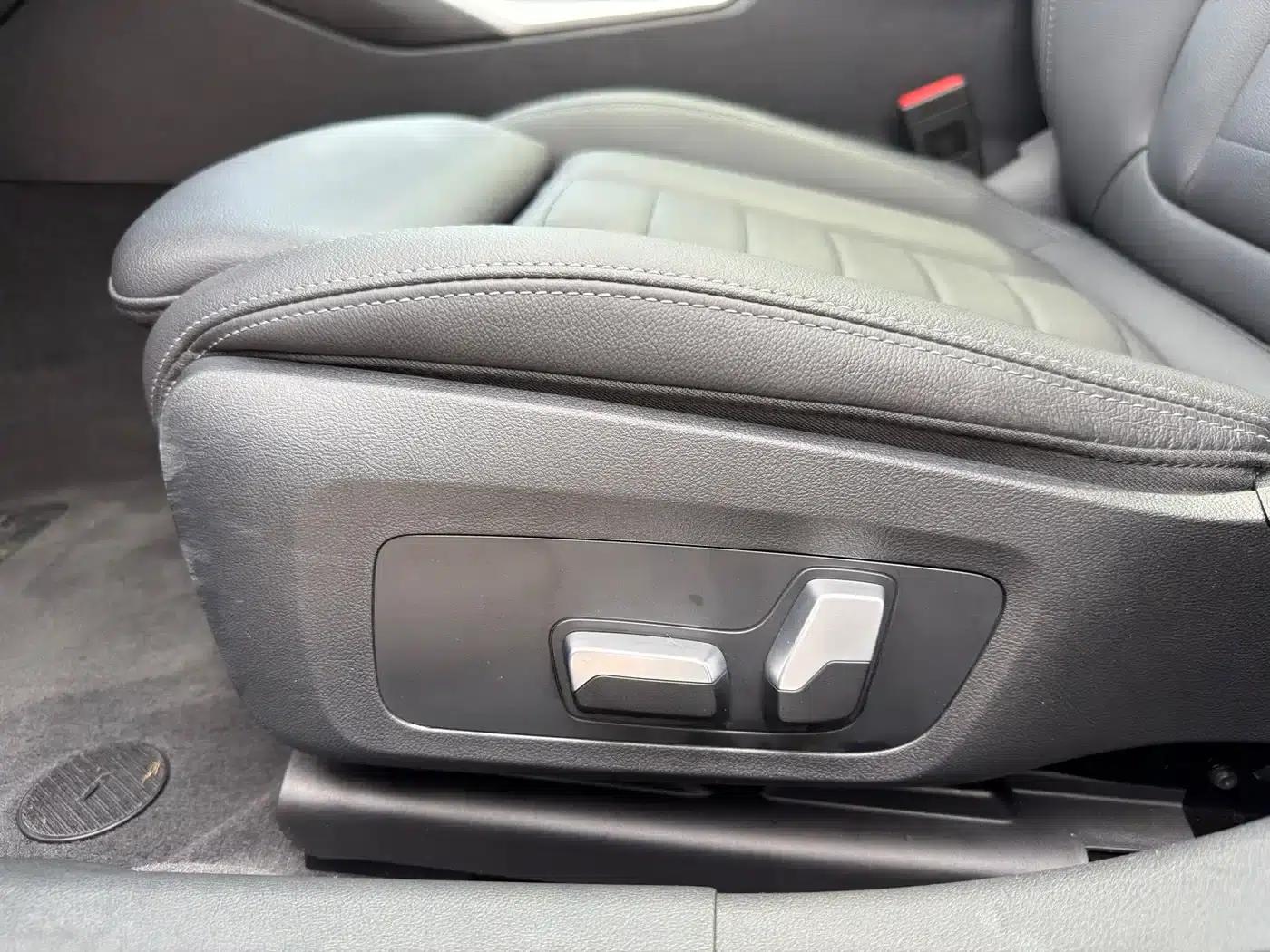 2020 BMW 3 Series Facelift 325Li M Sport Shadow Edition — миниатюра 17
