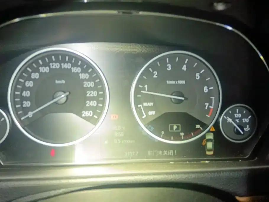 2013 BMW 3 Series 320Li Luxury Design Package — миниатюра 14