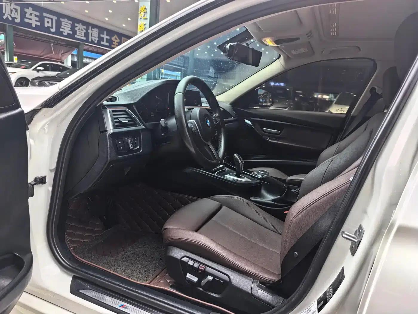 2019 BMW 3 Series 320Li M Luxury Package — миниатюра 6