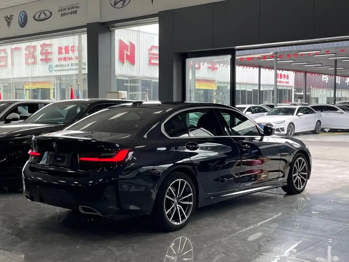 2023 BMW 3 Series 320Li M Sport Package — миниатюра 15