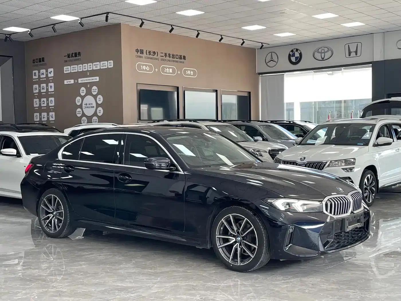 2023 BMW 3 Series 320Li M Sport Package — миниатюра 3