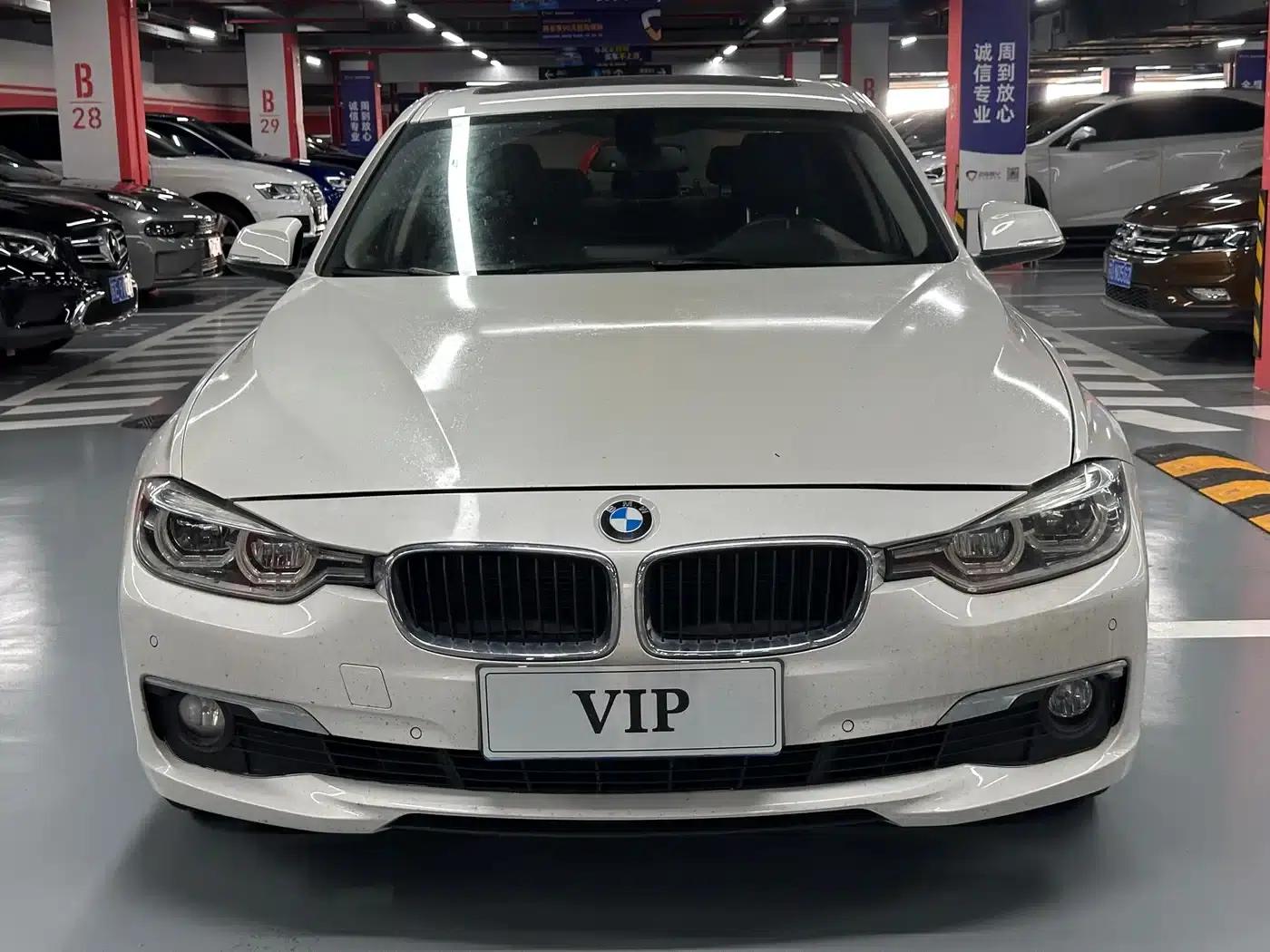 2017 BMW 3 Series 320Li Fashion Edition — миниатюра 2