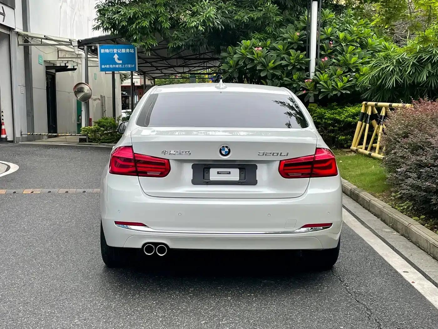 2017 BMW 3 Series 320Li Fashion Edition — миниатюра 6