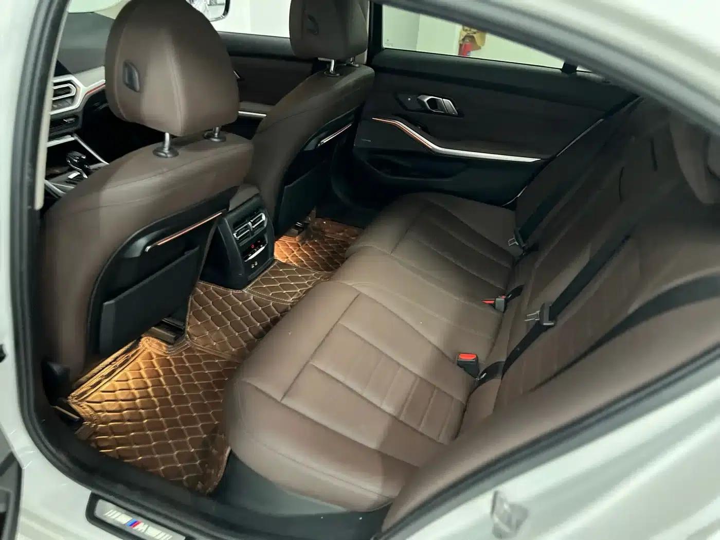 2020 BMW 3 Series 325Li M Sport Shadow Edition — миниатюра 6