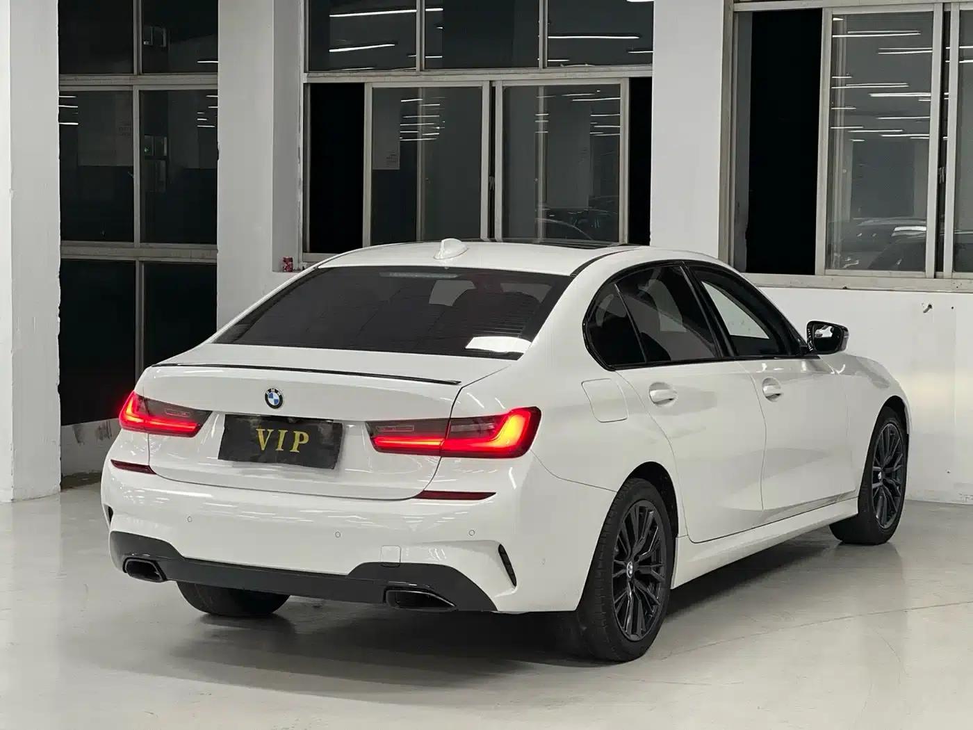 2020 BMW 3 Series 325Li M Sport Shadow Edition — миниатюра 8
