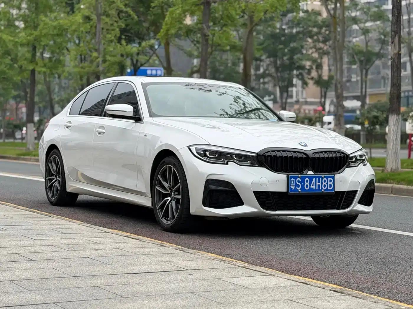 2022 BMW 3 Series Facelift 320Li M Sport Package — миниатюра 3