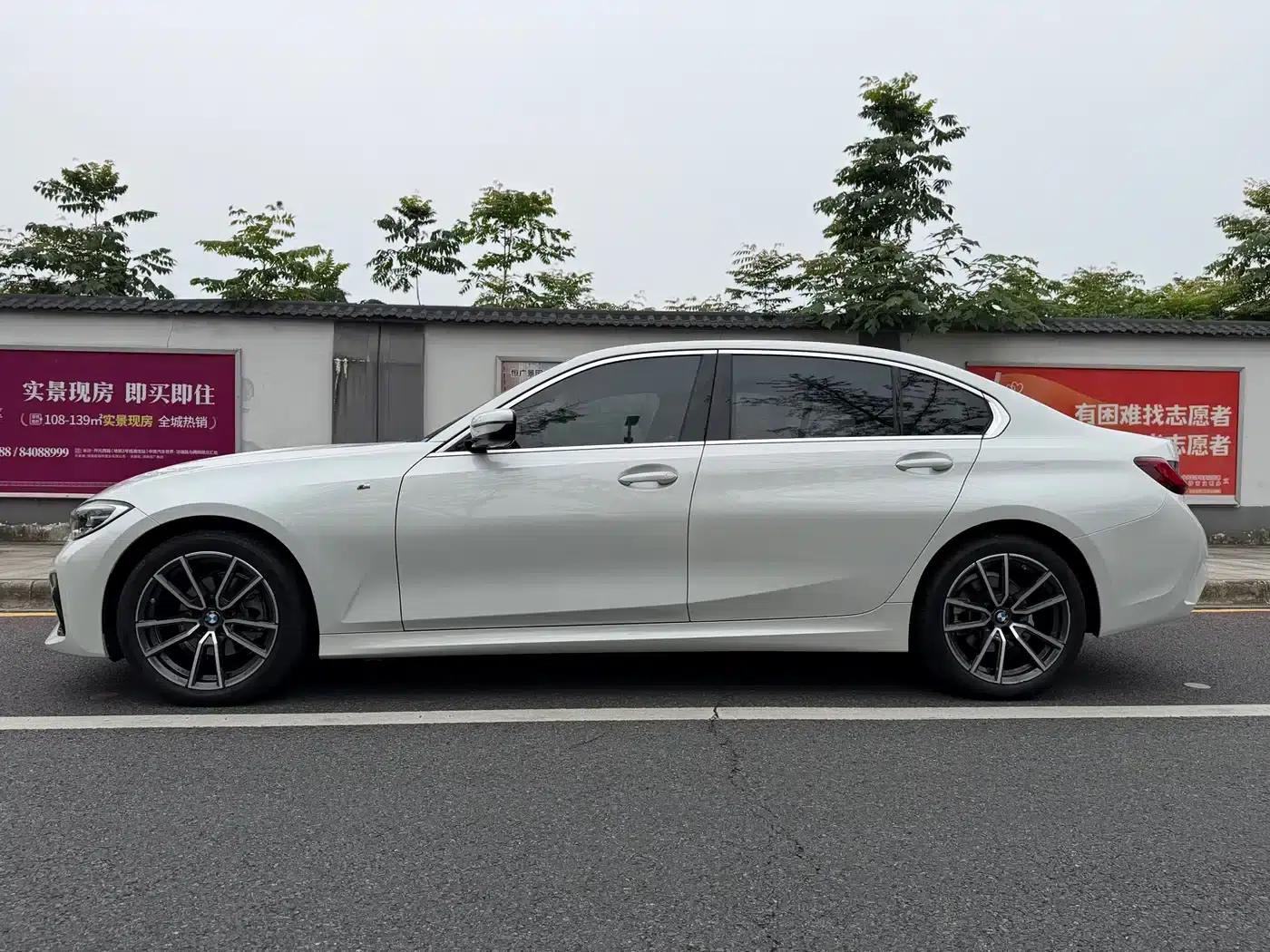 2022 BMW 3 Series Facelift 320Li M Sport Package — миниатюра 7