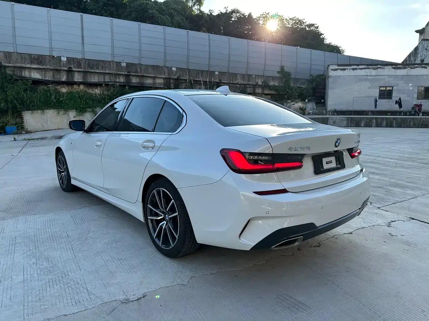 2021 BMW 3 Series 320Li M Sport Package — миниатюра 7