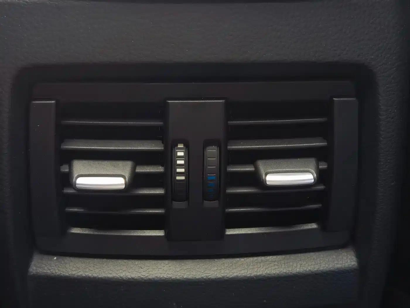 BMW 3 Series 2015 320Li Fashion Edition — миниатюра 8