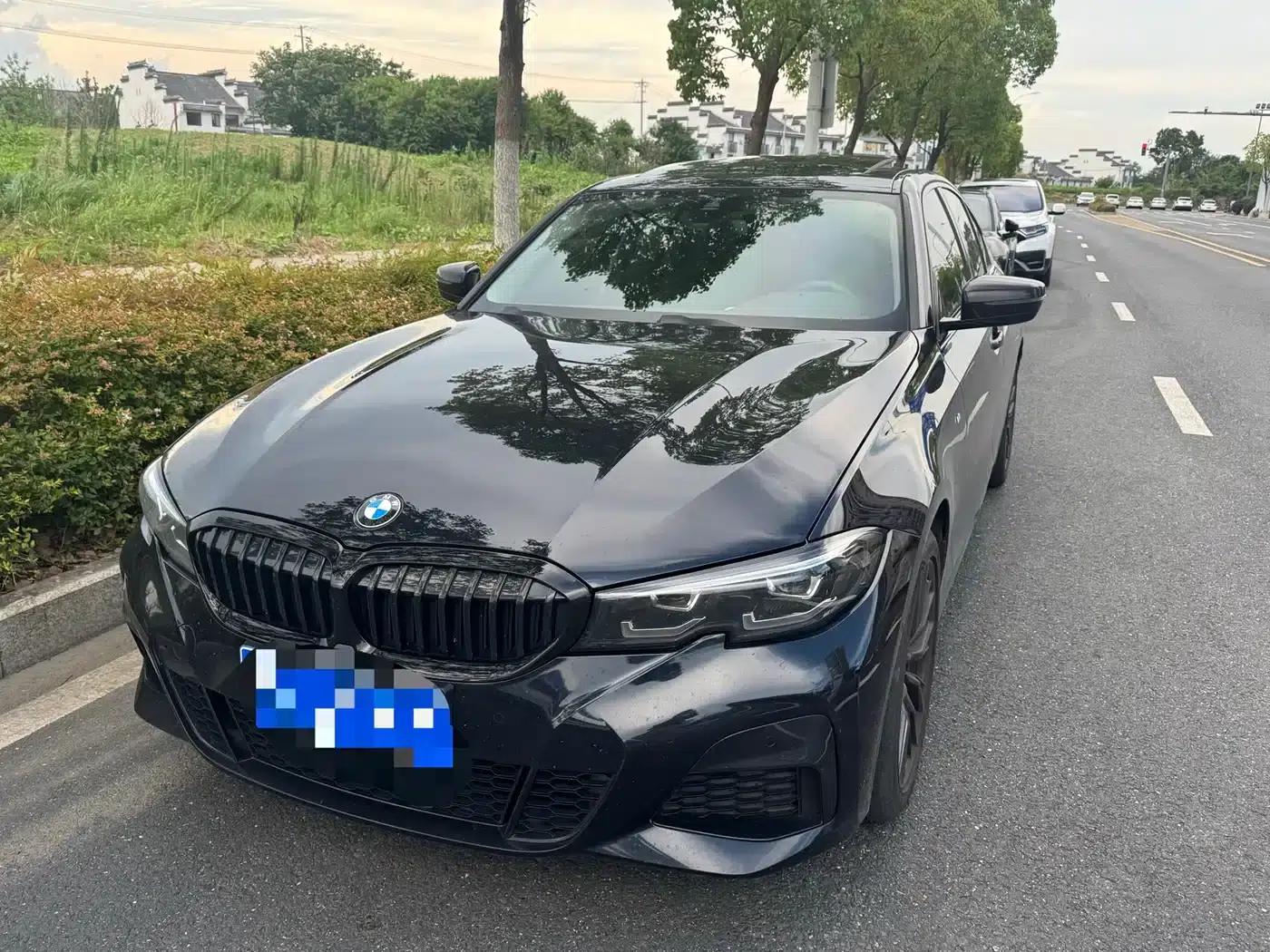 2022 BMW 3 Series 325i M Sport Shadow Edition — миниатюра 1