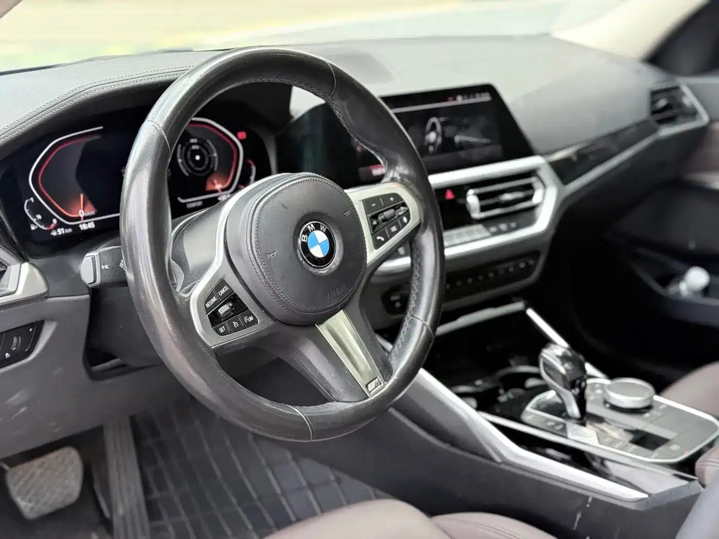 2021 BMW 3 Series 320Li M Sport Package — миниатюра 4