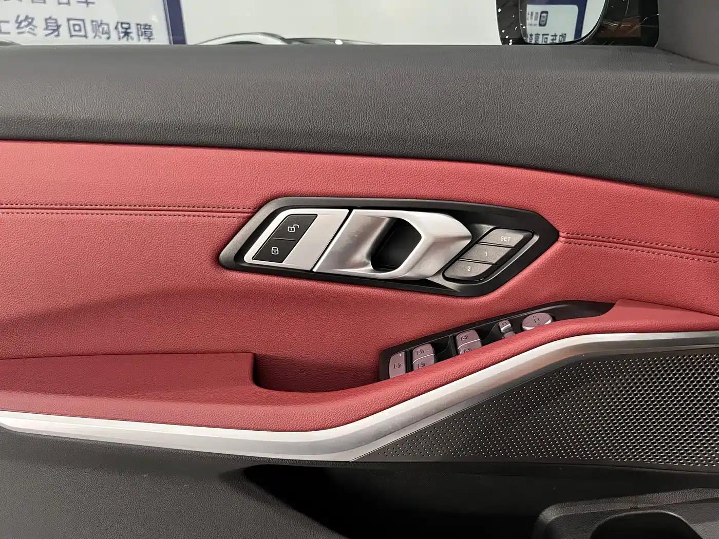 2023 BMW 3 Series 320Li M Sport Package — миниатюра 12