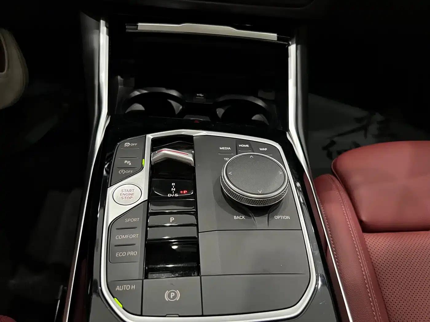 2023 BMW 3 Series 320Li M Sport Package — миниатюра 18