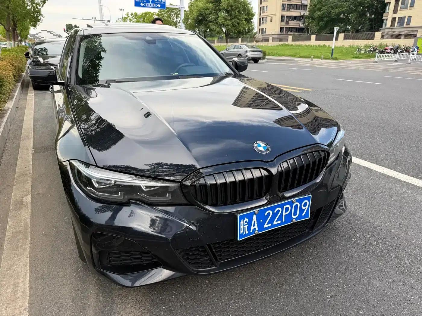 2022 BMW 3 Series 325i M Sport Shadow Edition — миниатюра 2