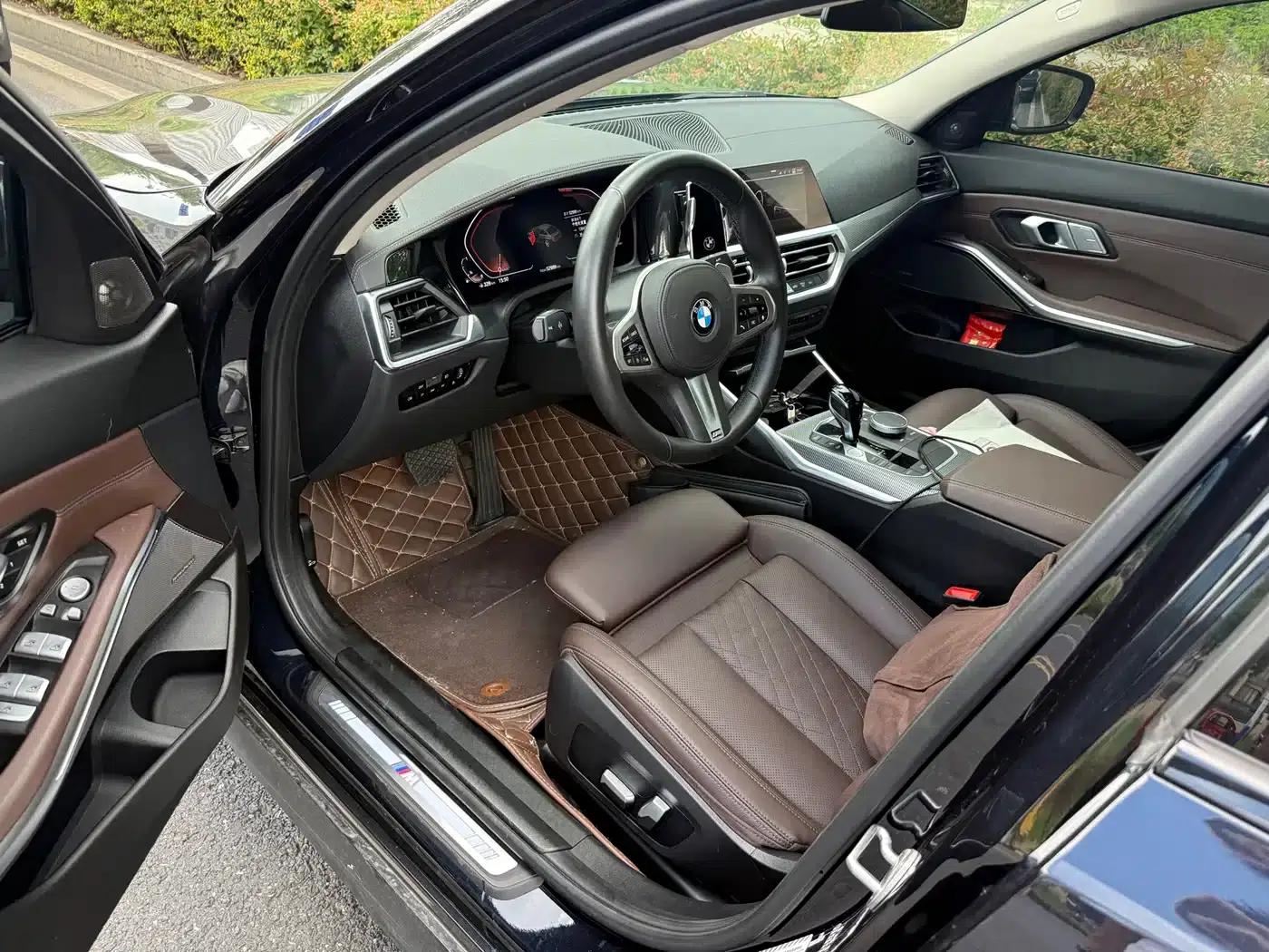 2022 BMW 3 Series 325i M Sport Shadow Edition — миниатюра 3