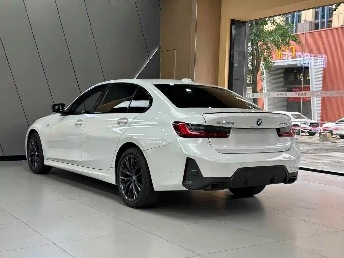2023 BMW 3 Series 325Li M Sport Shadow Edition — миниатюра 9