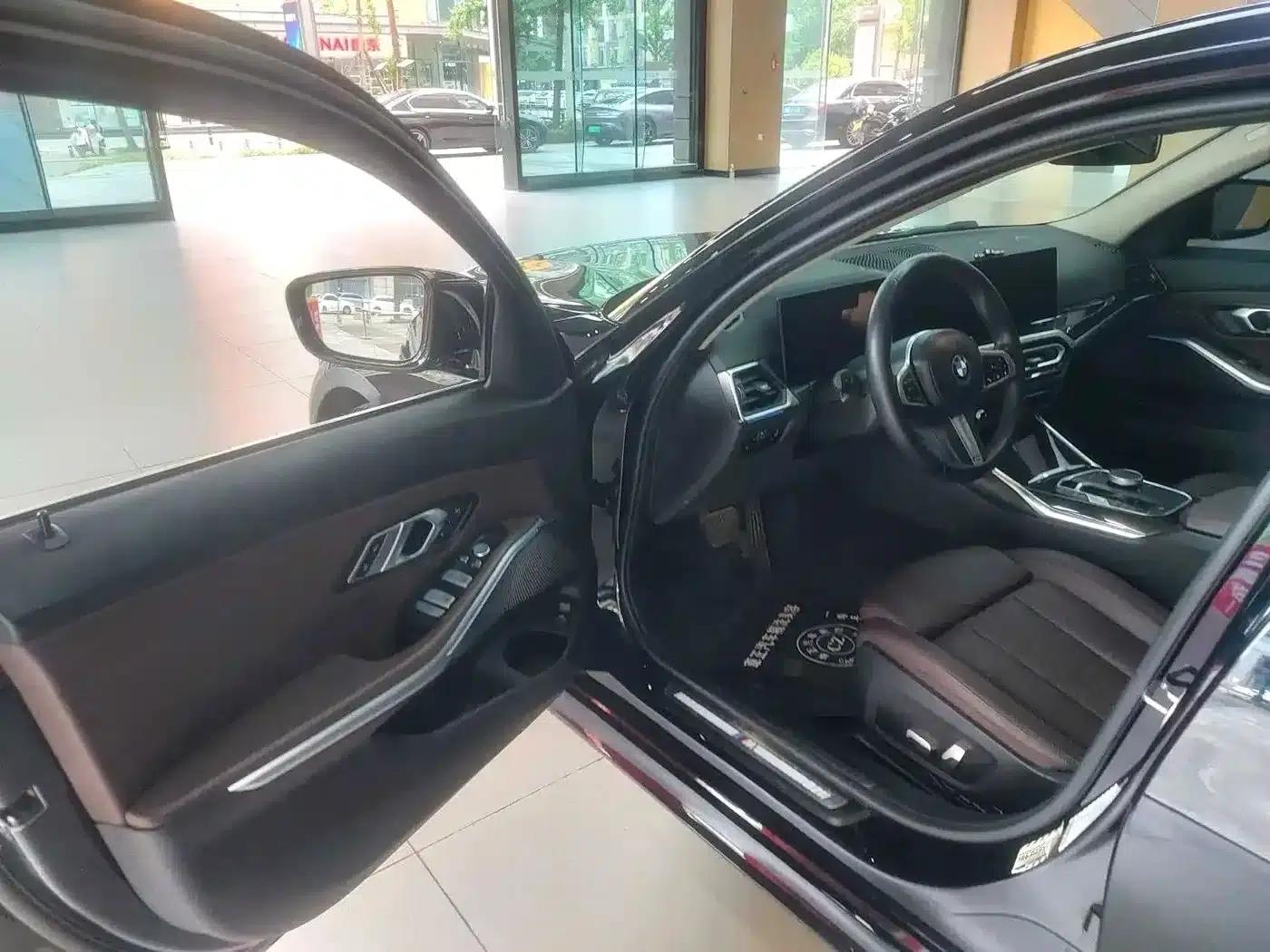 2023 BMW 3 Series 325Li M Sport Package — миниатюра 4
