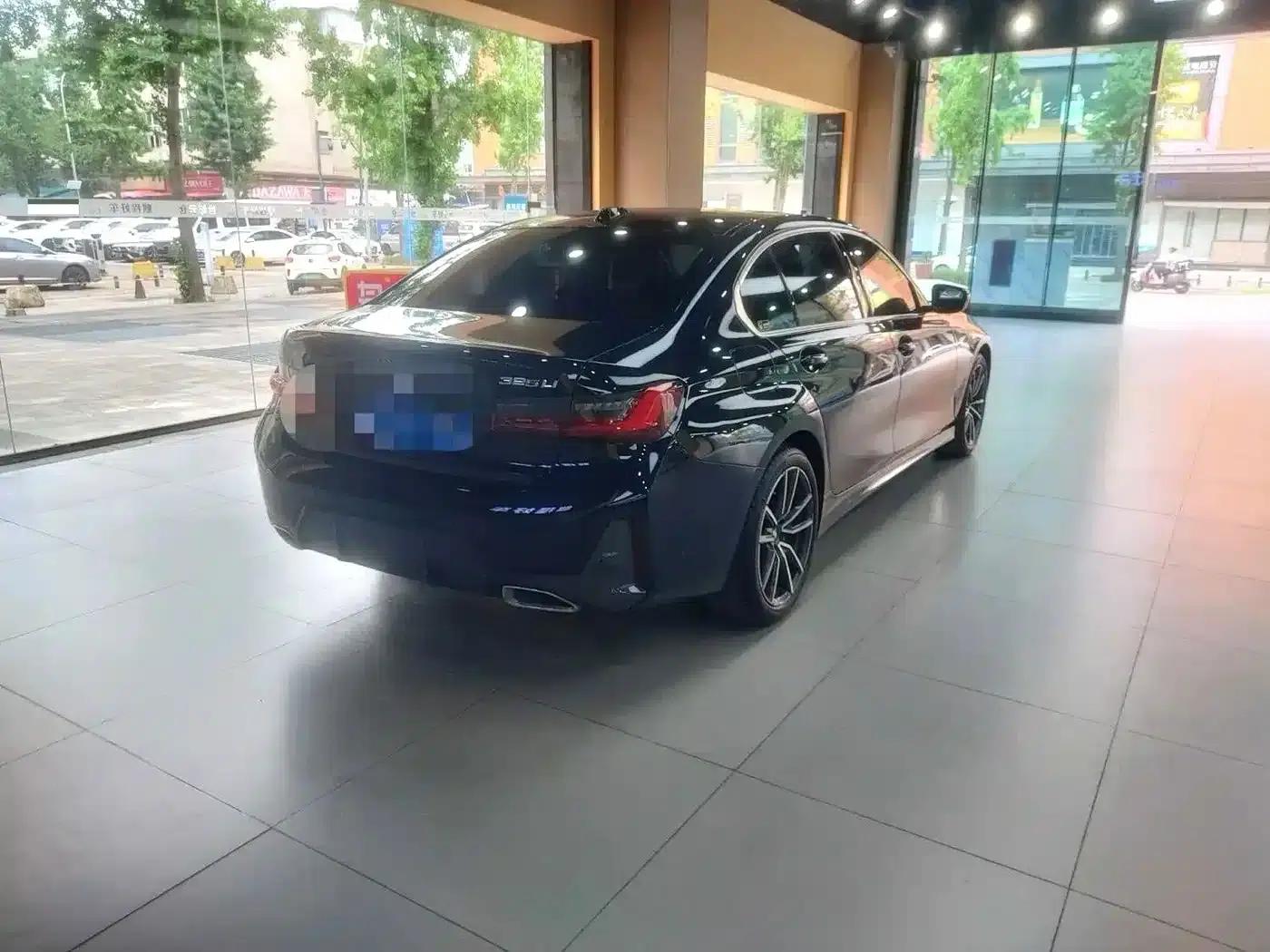 2023 BMW 3 Series 325Li M Sport Package — миниатюра 7