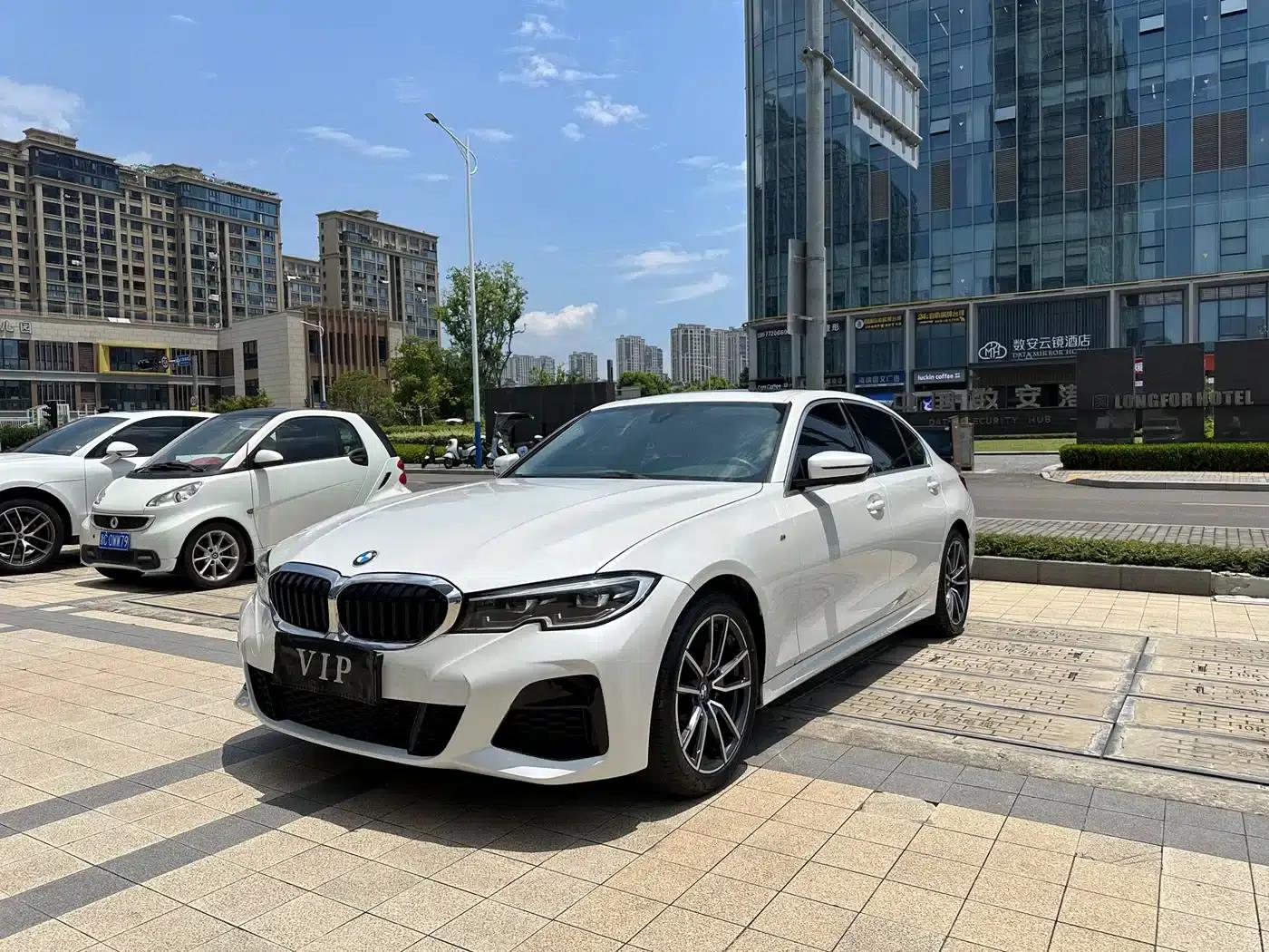 2021 BMW 3 Series 320Li M Sport Package — миниатюра 1