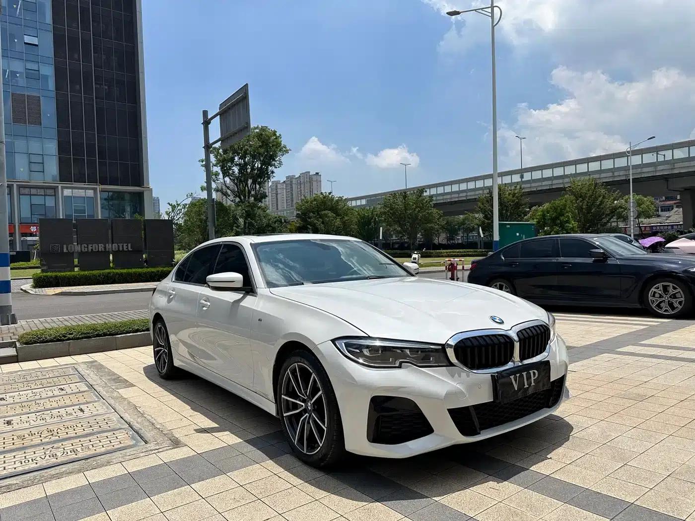 2021 BMW 3 Series 320Li M Sport Package — миниатюра 2