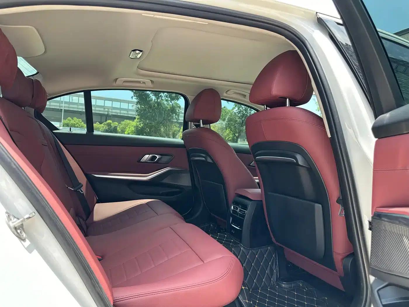 2021 BMW 3 Series 320Li M Sport Package — миниатюра 8