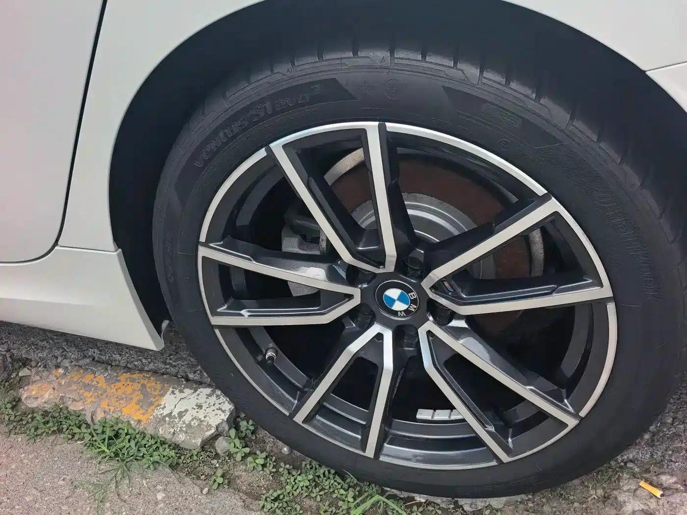 2023 BMW 3 Series 325Li M Sport Package — миниатюра 15