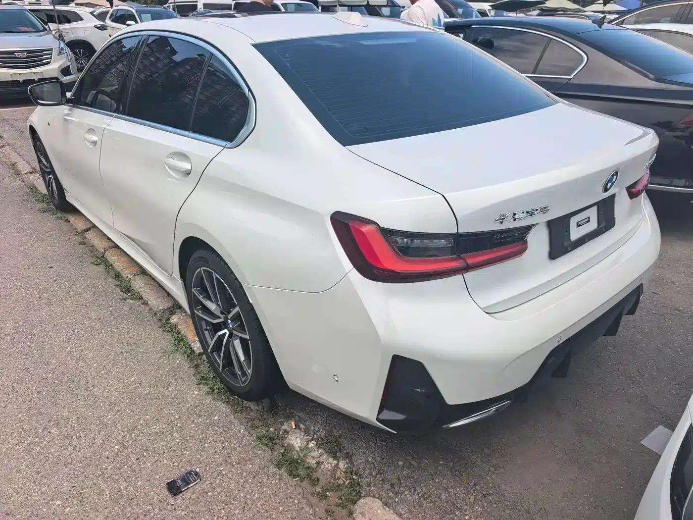 2023 BMW 3 Series 325Li M Sport Package — миниатюра 3