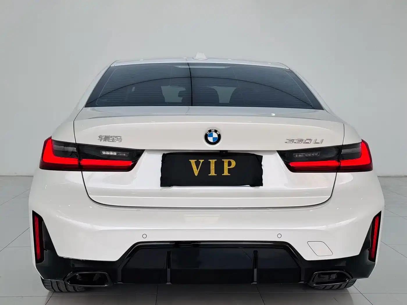 2025 BMW 3 Series 330Li M Sport Shadow Edition — миниатюра 8