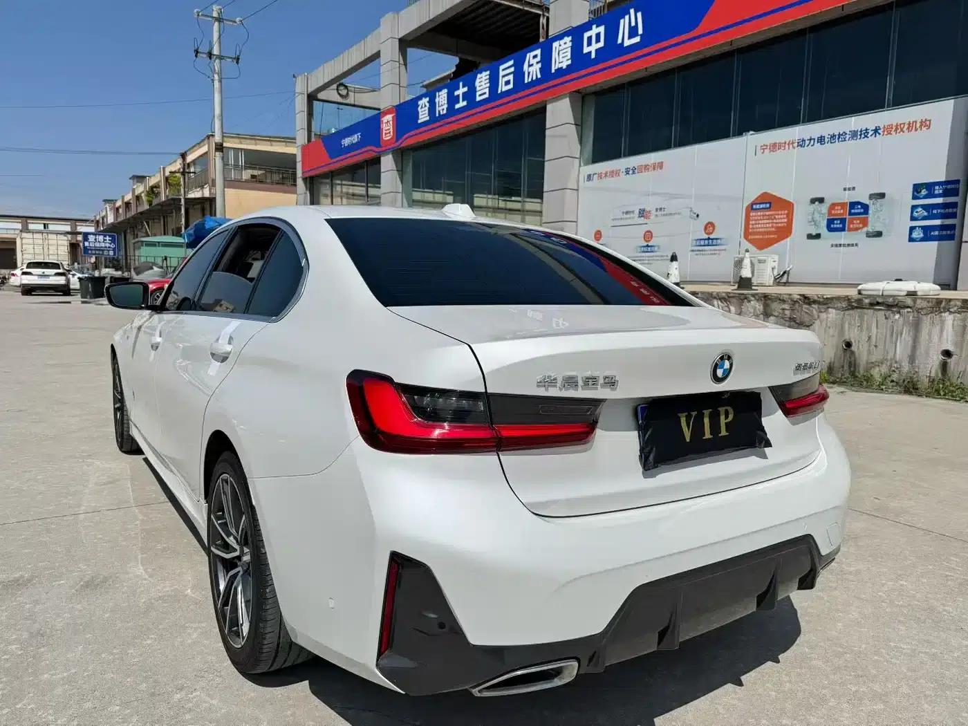 2024 BMW 3 Series 325Li M Sport Package — миниатюра 7