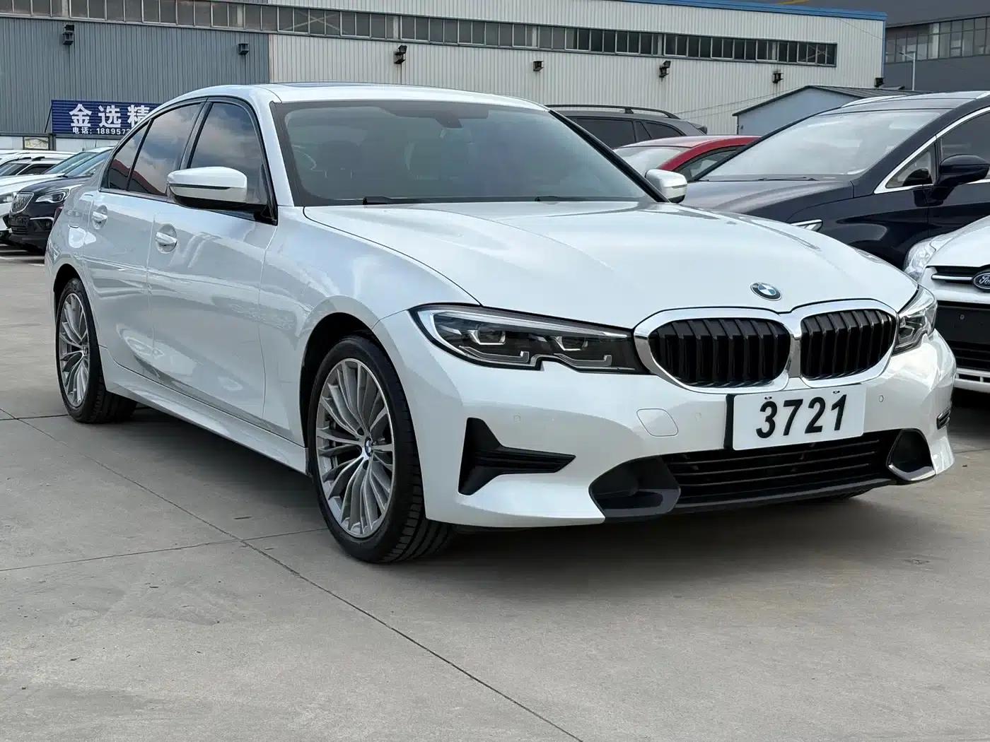2021 BMW 3 Series Facelift 320i Sport Package — миниатюра 3