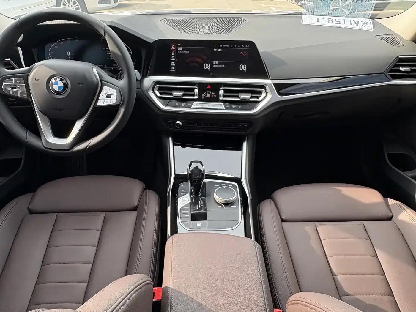 2021 BMW 3 Series Facelift 320i Sport Package — миниатюра 8