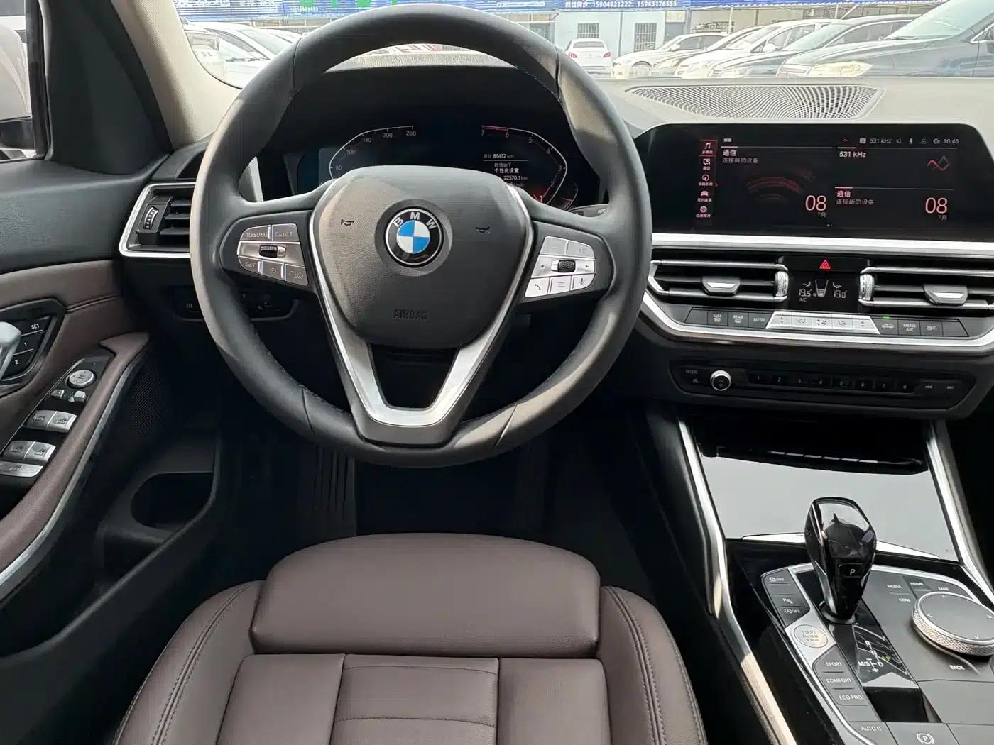 2021 BMW 3 Series Facelift 320i Sport Package — миниатюра 9