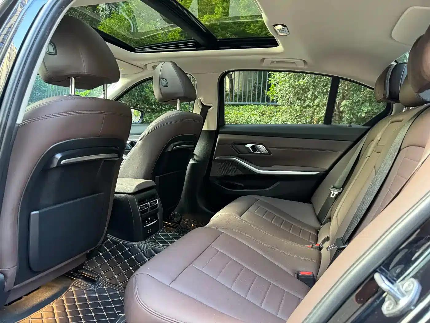 2020 BMW 3 Series 320Li M Sport Package — миниатюра 5