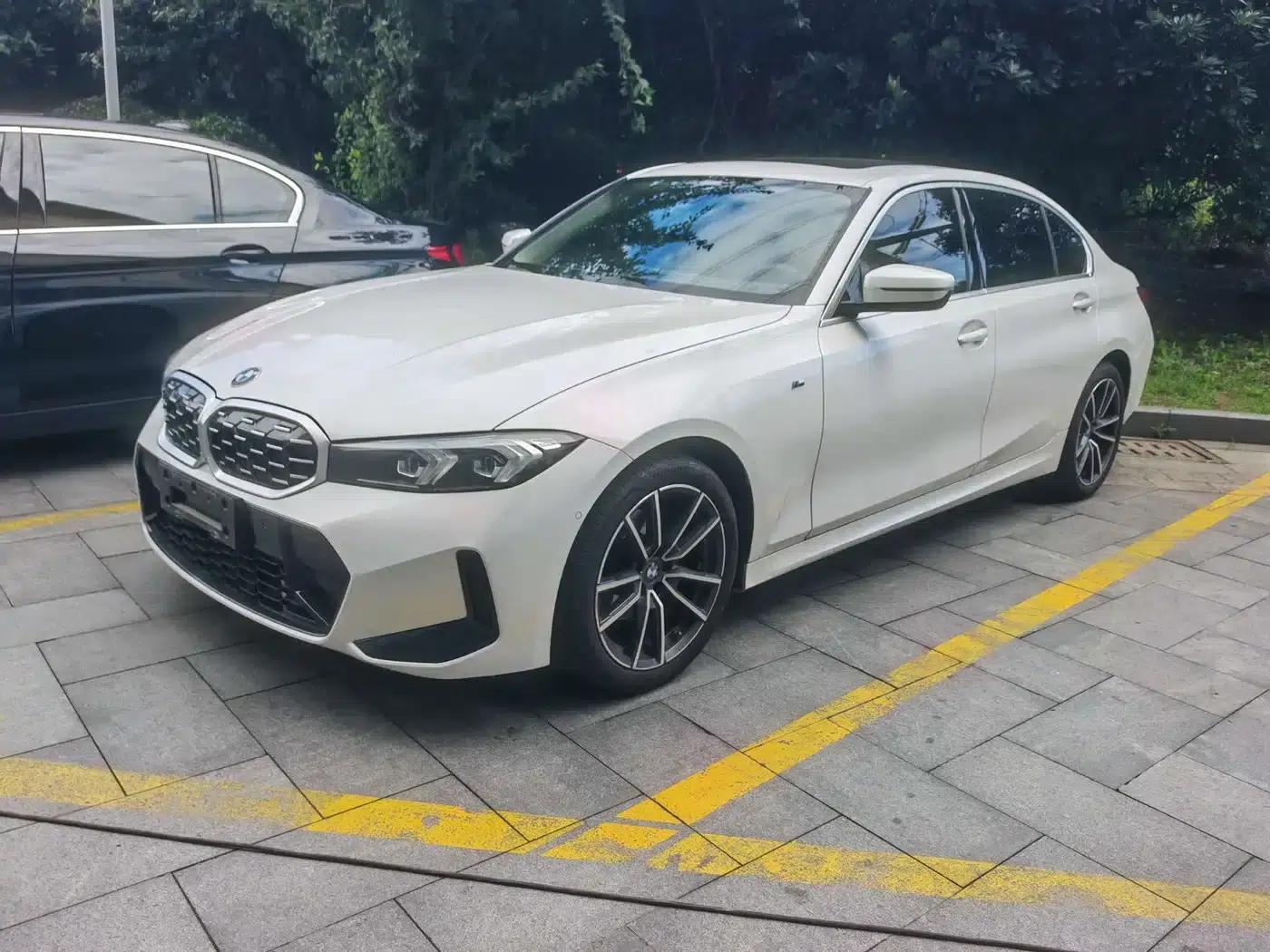 2023 BMW 3 Series 325Li M Sport Package — миниатюра 1