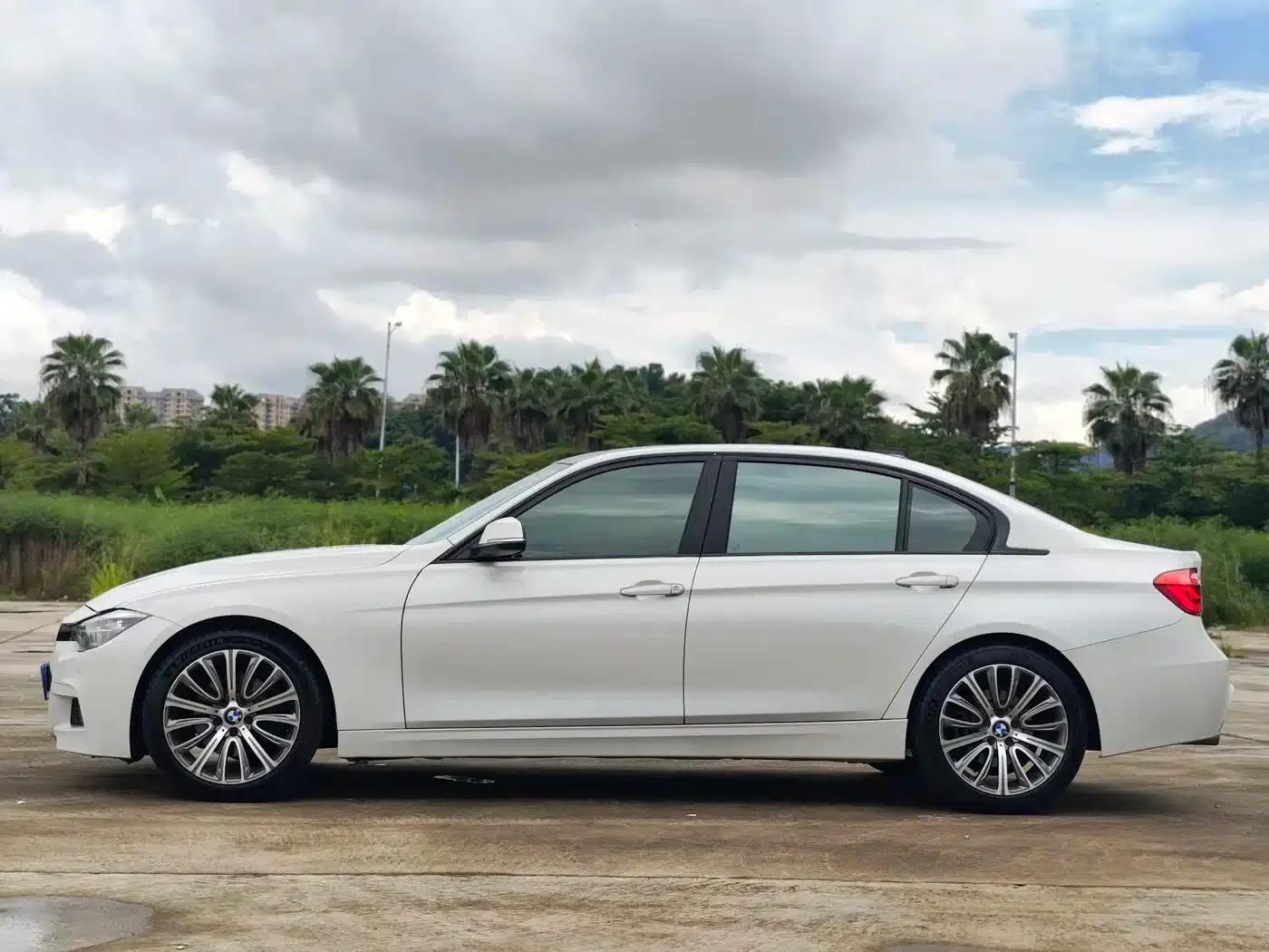 BMW 3 Series 2019 320Li Fashion Edition — миниатюра 4