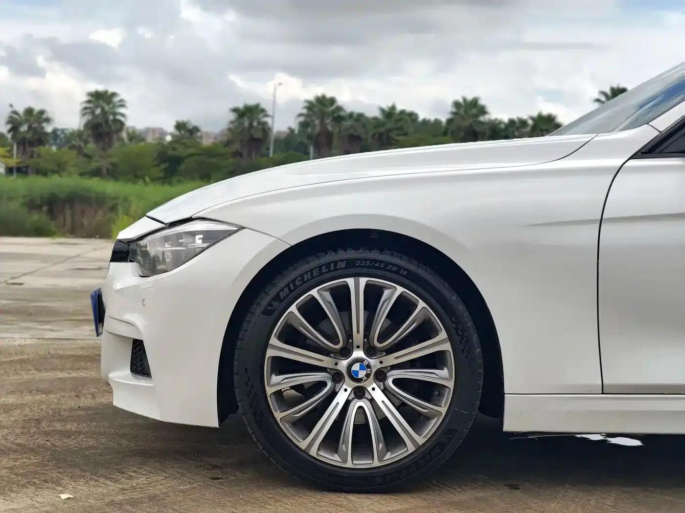 BMW 3 Series 2019 320Li Fashion Edition — миниатюра 5