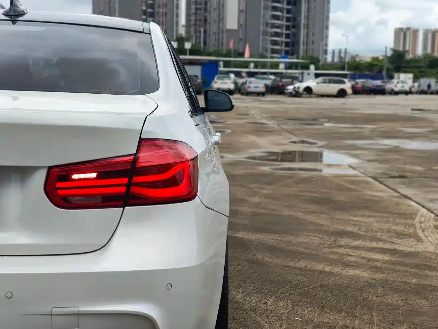BMW 3 Series 2019 320Li Fashion Edition — миниатюра 7